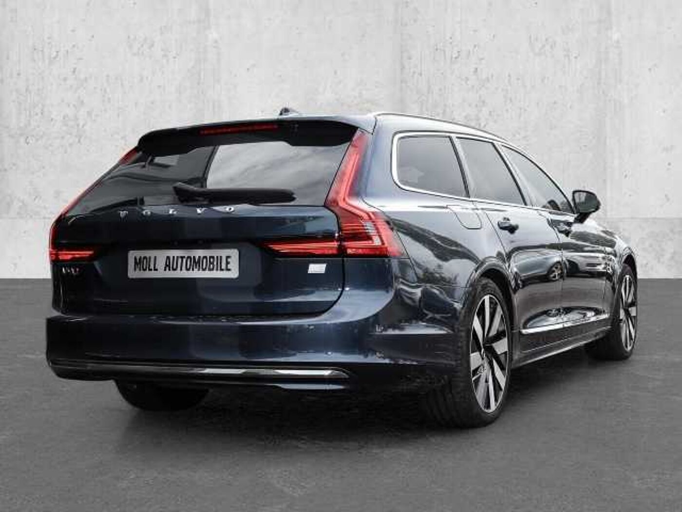 Volvo  Kombi Plus Bright Recharge Plug-In Hybrid AWD T6 Twin Engine EU6d StandHZG Leder