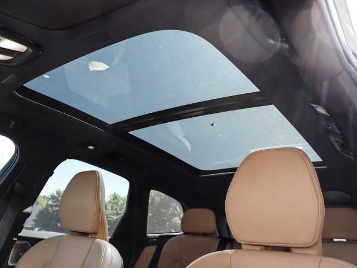 Volvo  Ultimate Dark AWD B5 Benzin EU6d HUD StandHZG Leder digitales Cockpit Memory Sit