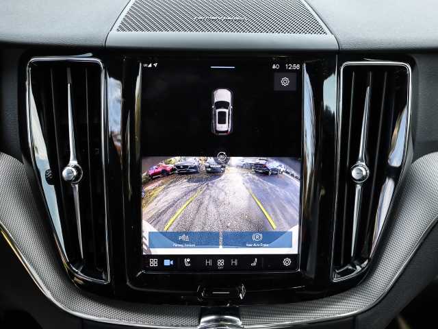 Volvo  Plus Dark Recharge Plug-In Hybrid AWD T8 Twin Engine EU6d StandHZG Leder digital