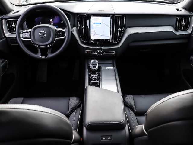 Volvo  Plus Dark Recharge Plug-In Hybrid AWD T8 Twin Engine EU6d StandHZG Leder digital
