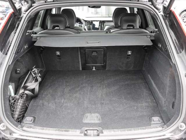 Volvo  Plus Dark Recharge Plug-In Hybrid AWD T8 Twin Engine EU6d StandHZG Leder digital