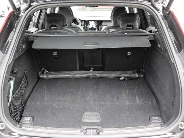 Volvo  Plus Black Edition Recharge Plug-In Hybrid AWD T8 Twin Engine EU6d StandHZG Lede