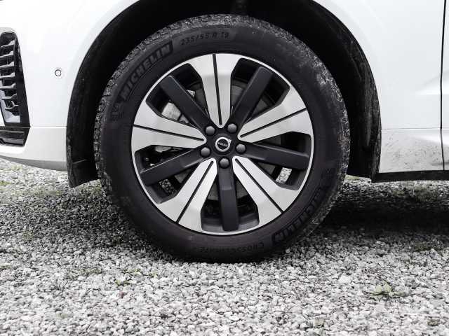 Volvo  R Design Recharge Plug-In Hybrid AWD T6 Twin Engine EU6d StandHZG Leder digitale