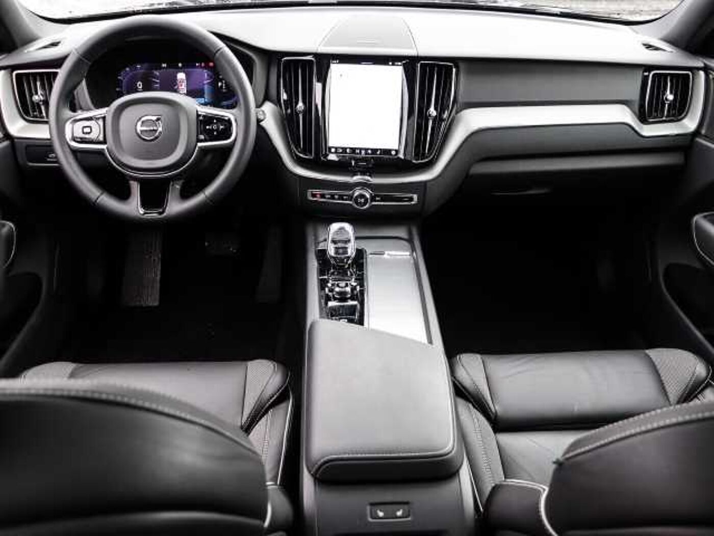 Volvo  Plus Black Edition Recharge Plug-In Hybrid AWD T8 Twin Engine EU6d StandHZG AHK
