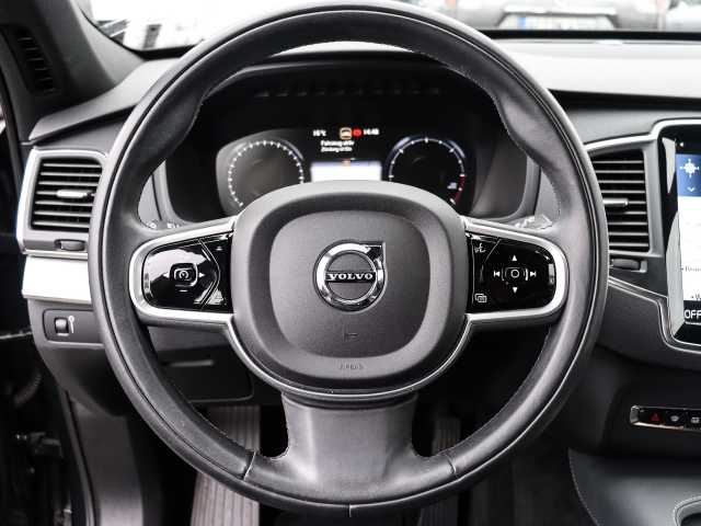 Volvo  Momentum Pro AWD B5 Diesel EU6d HUD Navi digitales Cockpit Soundsystem 360 Kamer