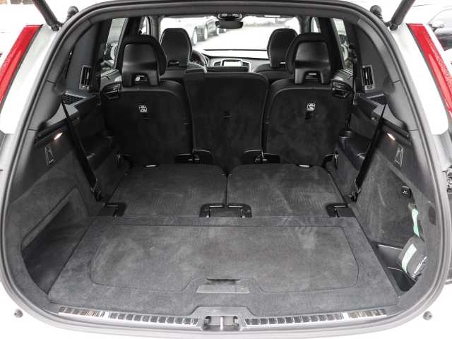 Volvo  Plus Bright Recharge Plug-In Hybrid AWD T8 Twin Engine EU6d 7-Sitzer StandHZG di