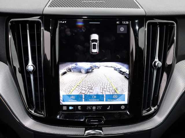Volvo  Plus Dark 2WD B4 Benzin EU6d StandHZG digitales Cockpit Memory Sitze Soundsystem