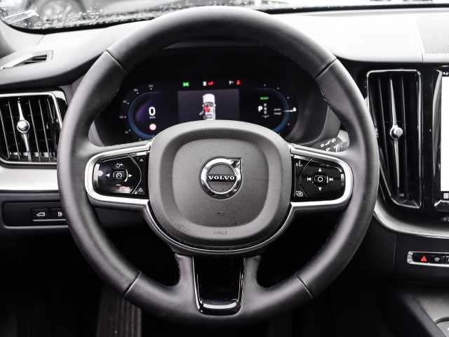 Volvo  Plus Dark Recharge Plug-In Hybrid AWD T8 Twin Engine EU6d StandHZG Leder digital