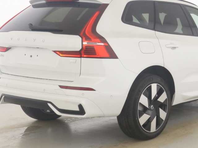 Volvo  Plus Dark Recharge Plug-In Hybrid AWD T6 Twin Engine EU6d StandHZG digitales Coc