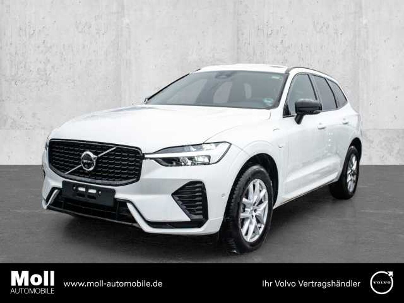 Volvo  Plus Dark Recharge Plug-In Hybrid AWD T8 Twin Engine EU6d StandHZG digitales Coc