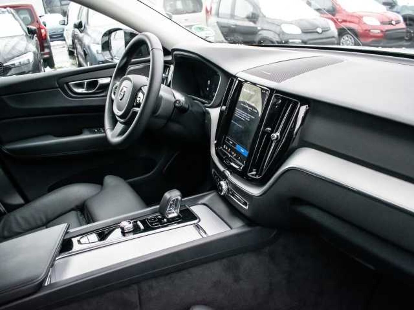 Volvo  Plus Dark Recharge Plug-In Hybrid AWD T8 Twin Engine EU6d StandHZG digitales Coc