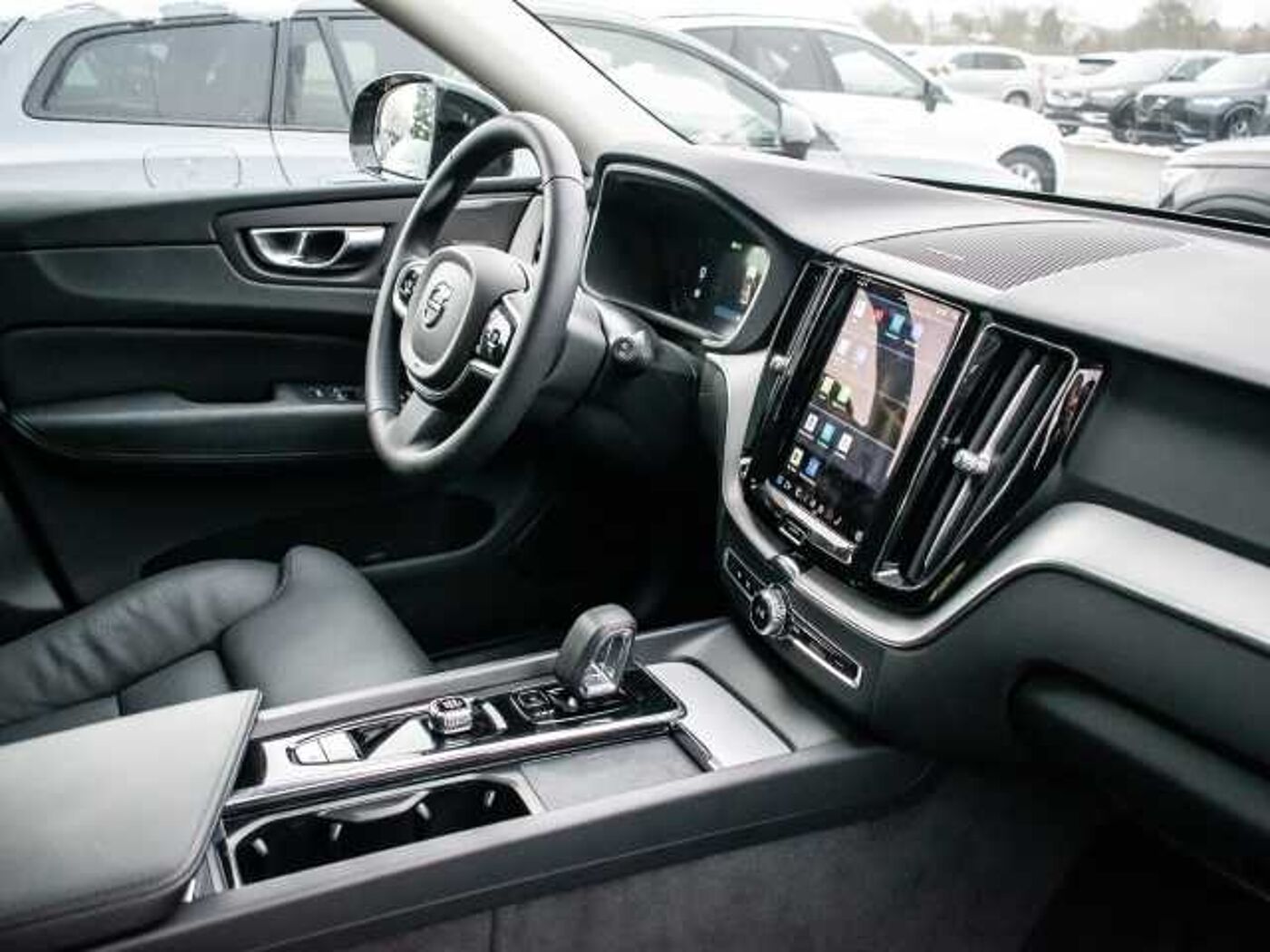 Volvo  Plus Dark Recharge Plug-In Hybrid AWD T8 Twin Engine EU6d StandHZG digitales Coc