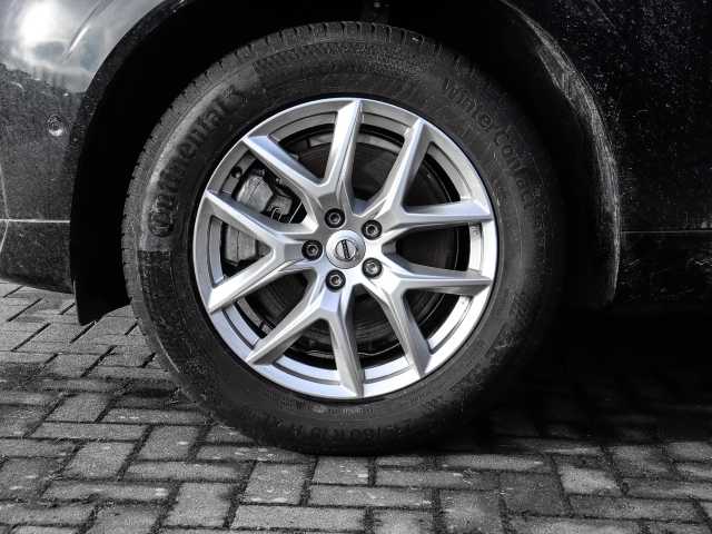 Volvo  Ultra Dark Recharge Plug-In Hybrid AWD T8 Twin Engine EU6d HUD StandHZG digitale