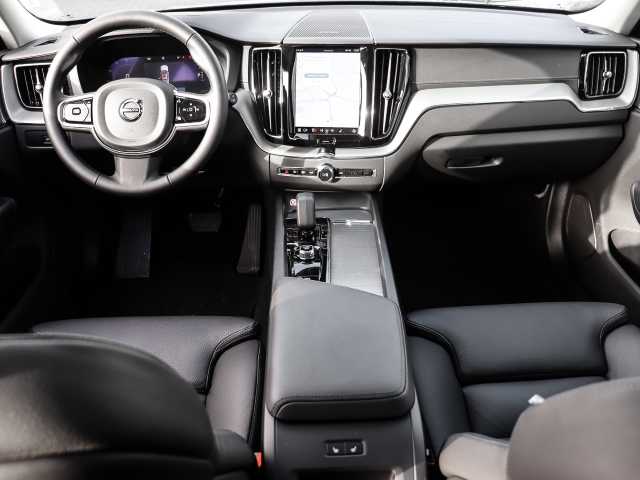 Volvo  Ultra Dark Recharge Plug-In Hybrid AWD T8 Twin Engine EU6d HUD StandHZG digitale