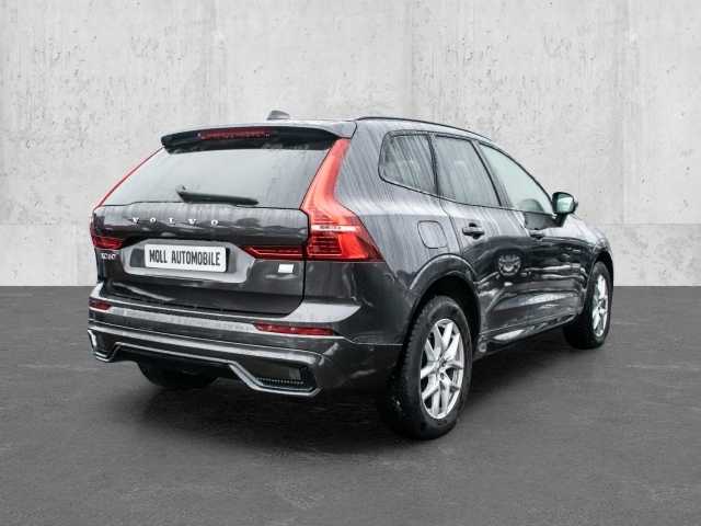 Volvo  Ultra Dark Recharge Plug-In Hybrid AWD T8 Twin Engine EU6d HUD StandHZG digitale
