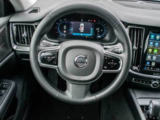 Volvo  Cross Country Plus AWD B5 Benzin EU6d StandHZG digitales Cockpit Memory Sitze So