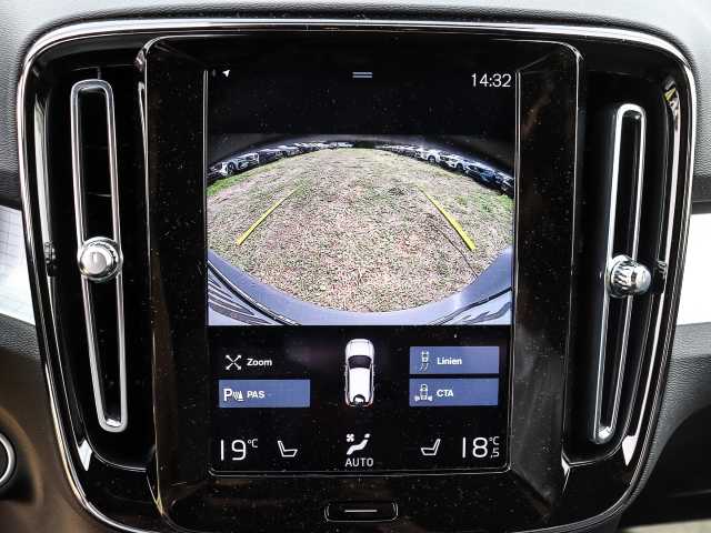 Volvo  Core Recharge Plug-In Hybrid 2WD T4 Twin Engine EU6d StandHZG digitales Cockpit