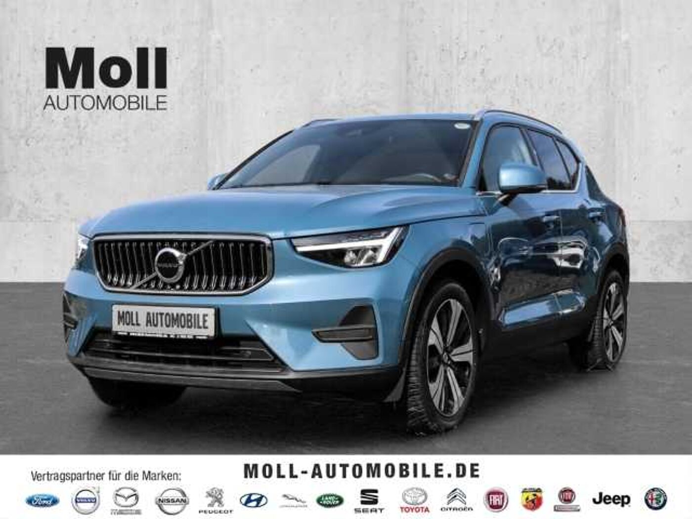 Volvo  Plus Bright Recharge Plug-In Hybrid 2WD T4 Twin Engine EU6d StandHZG Navi digita