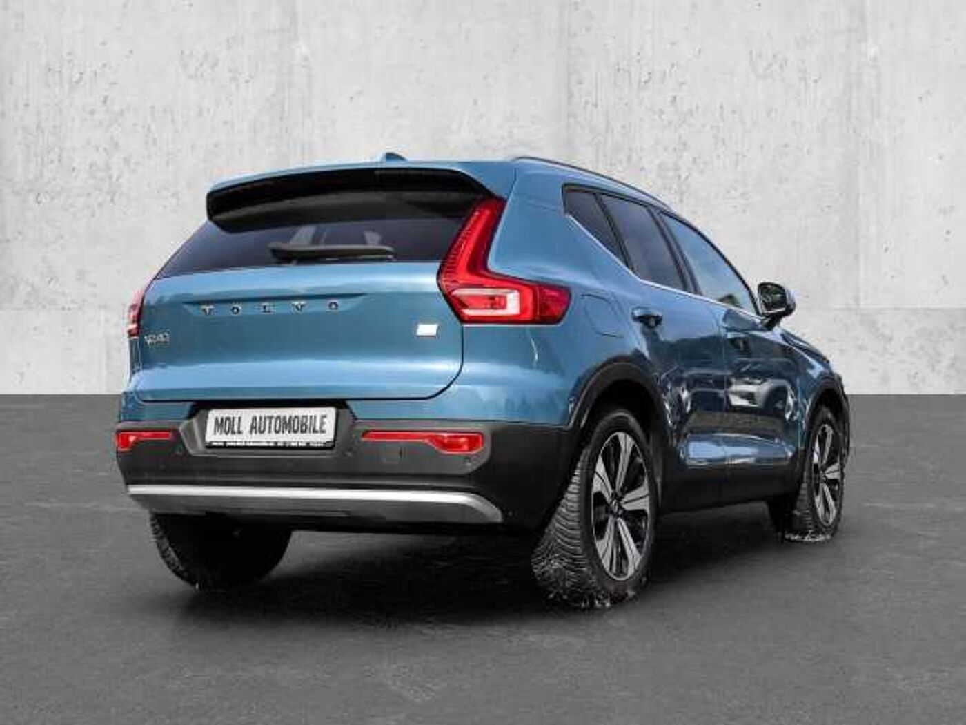 Volvo  Plus Bright Recharge Plug-In Hybrid 2WD T4 Twin Engine EU6d StandHZG Navi digita