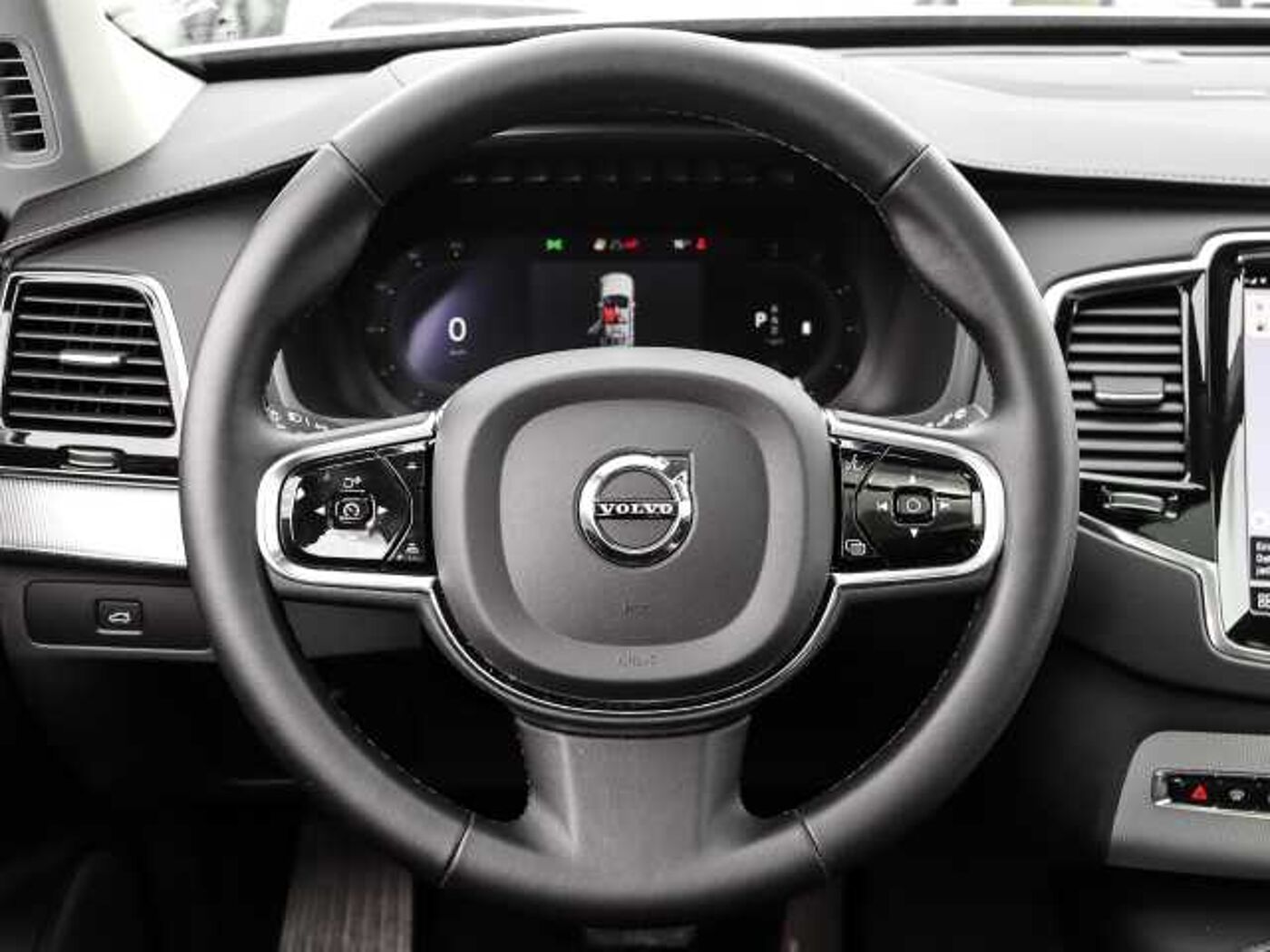 Volvo  Plus Bright AWD B5 Diesel EU6d 7-Sitzer Allrad AD StandHZG AHK digitales Cockpit