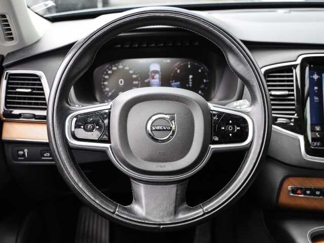 Volvo  Inscription AWD D5 EU6d-T Allrad StandHZG AHK Navi Leder digitales Cockpit Memor