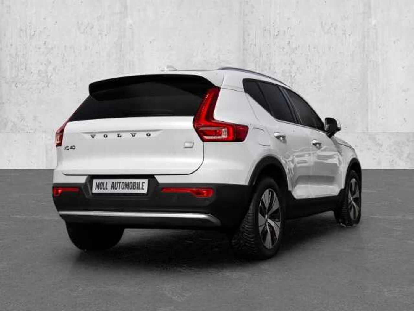 Volvo  Plus Bright Recharge Plug-In Hybrid 2WD T4 Twin Engine EU6d StandHZG Navi digita