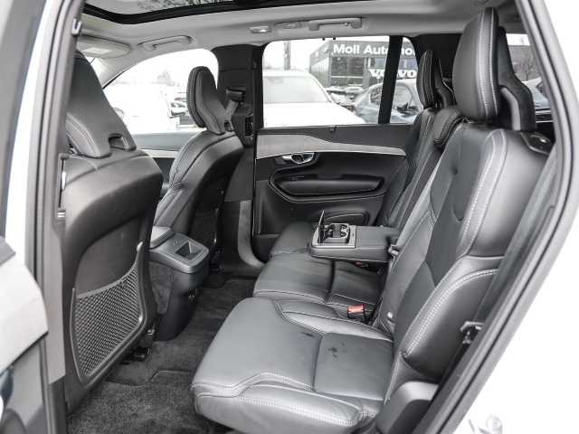 Volvo  Plus Bright AWD B5 Diesel EU6d 7-Sitzer Allrad AD StandHZG digitales Cockpit Mem