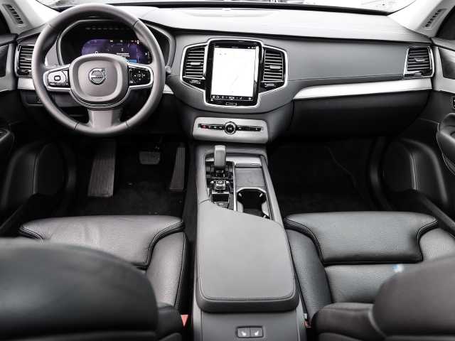 Volvo  Plus Bright AWD B5 Diesel EU6d 7-Sitzer Allrad AD StandHZG AHK digitales Cockpit