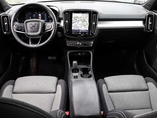 Volvo  Core 2WD B3 EU6d Navi digitales Cockpit Soundsystem LED Scheinwerferreg. El. Hec