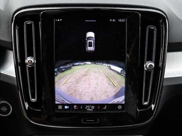 Volvo  Core 2WD B3 EU6d Navi digitales Cockpit Soundsystem LED Scheinwerferreg. El. Hec