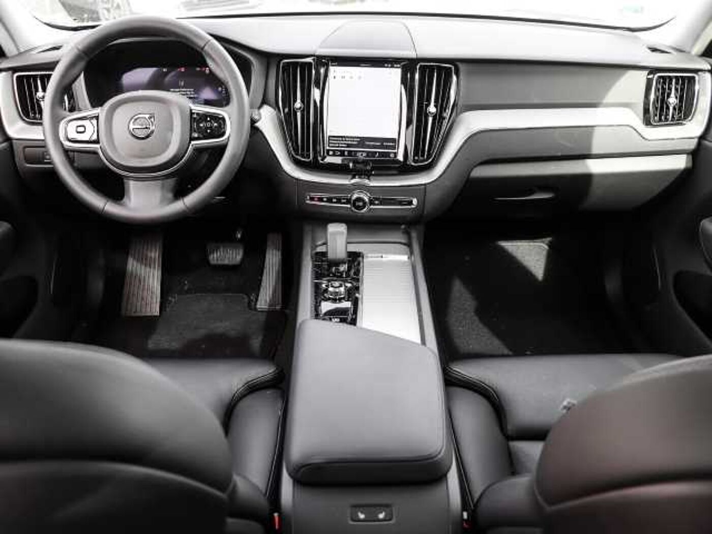 Volvo  Plus Bright 2WD B4 Benzin EU6d digitales Cockpit Memory Sitze Soundsystem 360 Ka