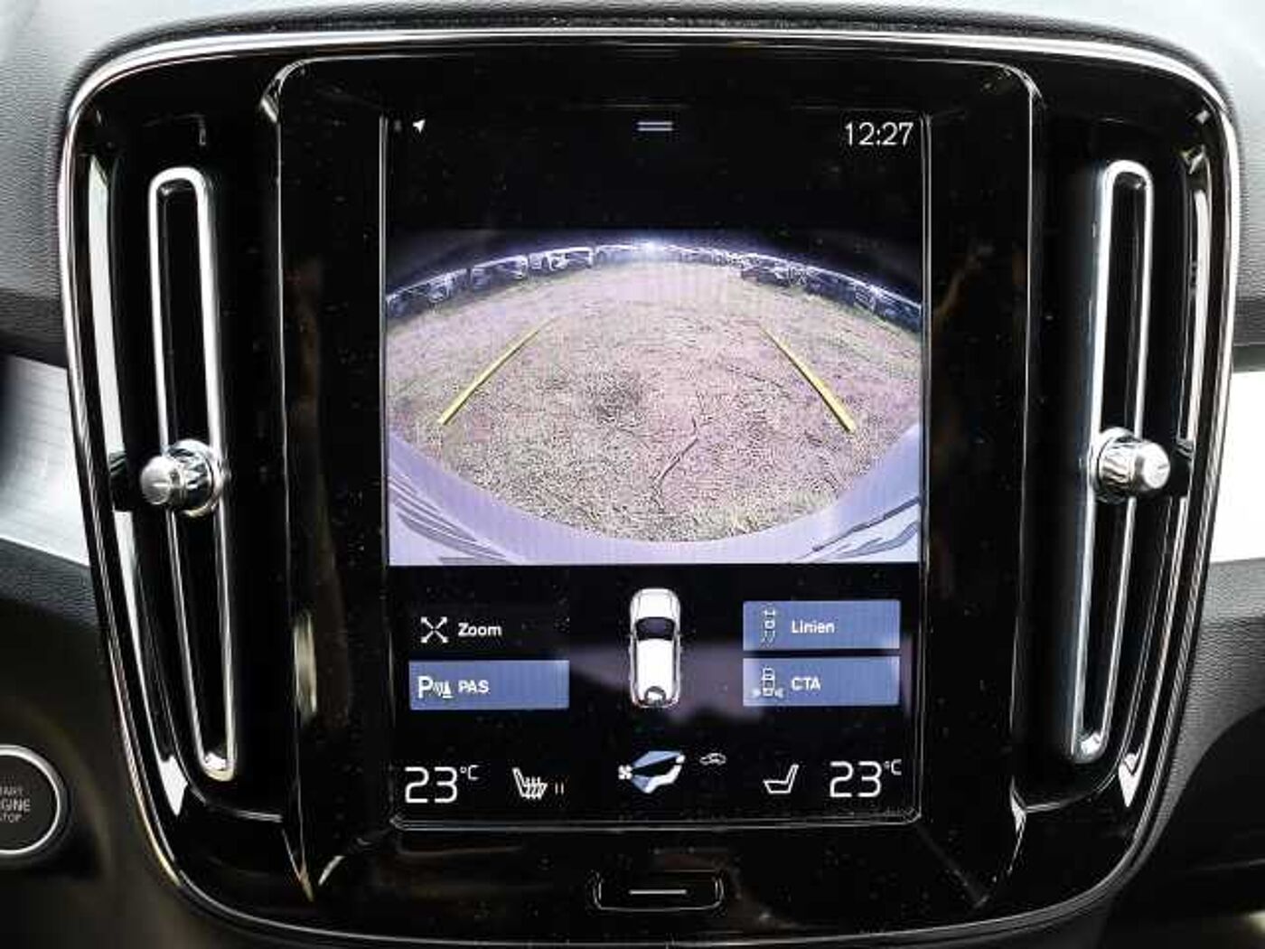 Volvo  Core Recharge Plug-In Hybrid 2WD T4 Twin Engine EU6d StandHZG digitales Cockpit