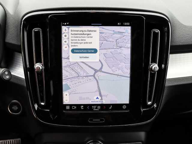 Volvo  Plus Dark 2WD B3 EU6d Navi digitales Cockpit Memory Sitze Soundsystem HarmanKard