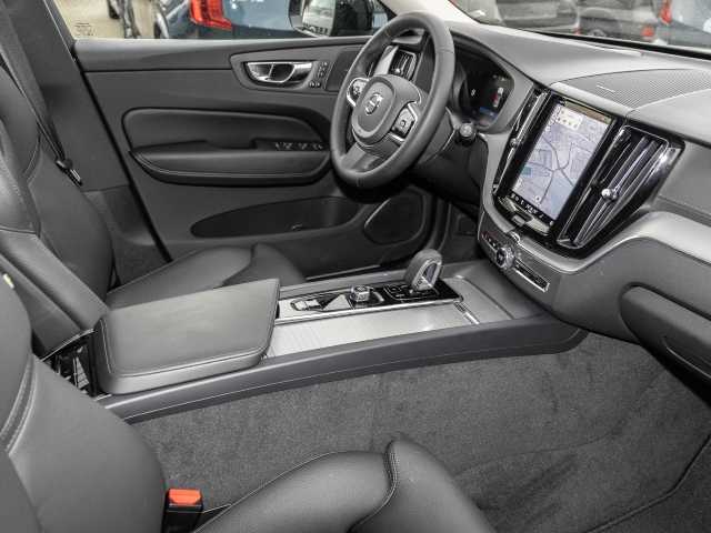 Volvo  Ultimate Dark 2WD B4 Diesel EU6d HUD AD digitales Cockpit Memory Sitze Soundsyst