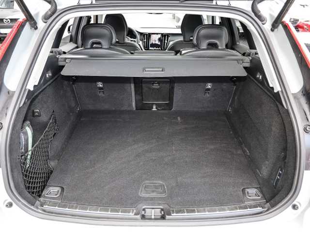 Volvo  Ultimate Dark AWD B4 Diesel EU6d Allrad HUD AD StandHZG digitales Cockpit Memory