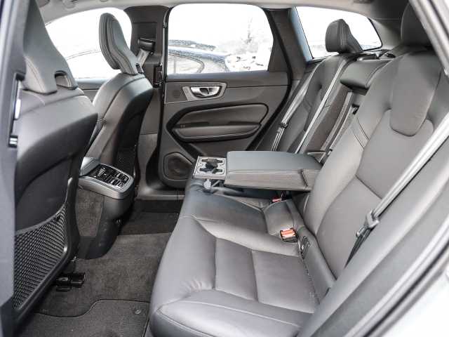 Volvo  Ultimate Dark AWD B4 Diesel EU6d Allrad HUD AD StandHZG digitales Cockpit Memory