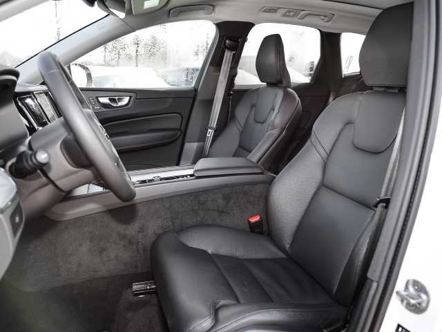 Volvo  Ultimate Dark AWD B4 Diesel EU6d Allrad HUD AD StandHZG digitales Cockpit Memory