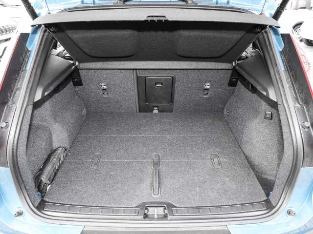 Volvo  Plus Dark 2WD B4 EU6d digitales Cockpit Memory Sitze Soundsystem HarmanKardon 36