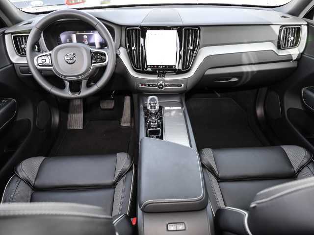 Volvo  Plus Dark AWD B4 Diesel EU6d Allrad Leder digitales Cockpit Memory Sitze Soundsy