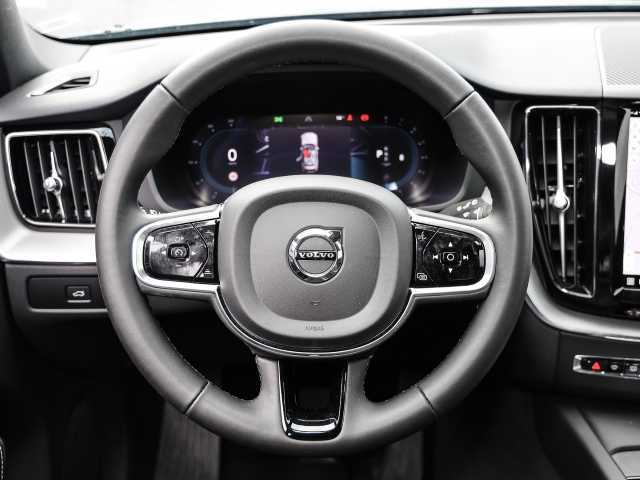 Volvo  Plus Dark AWD B5 Benzin EU6d Allrad Leder digitales Cockpit Memory Sitze Soundsy