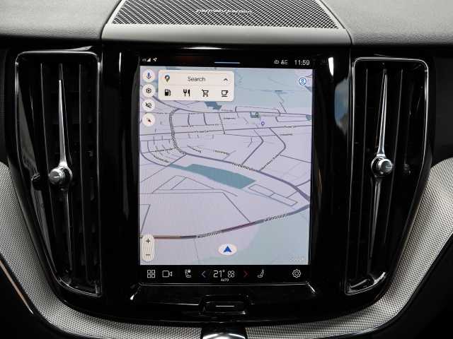 Volvo  Plus Dark AWD B5 Benzin EU6d Allrad Leder digitales Cockpit Memory Sitze Soundsy