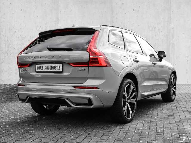 Volvo  Ultimate Dark AWD B5 Benzin EU6d Allrad HUD StandHZG Leder digitales Cockpit Mem