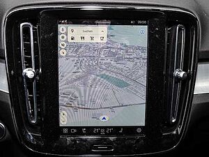 Volvo  Plus Dark 2WD B3 EU6d digitales Cockpit Memory Sitze Soundsystem HarmanKardon LE