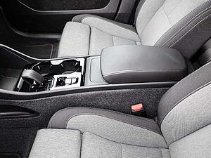 Volvo  Plus Dark 2WD B3 EU6d digitales Cockpit Memory Sitze Soundsystem HarmanKardon LE
