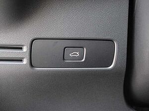 Volvo  Plus Dark 2WD B3 EU6d digitales Cockpit Memory Sitze Soundsystem HarmanKardon LE