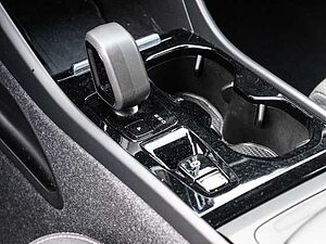 Volvo  Plus Dark 2WD B3 EU6d digitales Cockpit Memory Sitze Soundsystem HarmanKardon LE