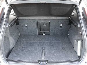 Volvo  Plus Dark 2WD B3 EU6d digitales Cockpit Memory Sitze Soundsystem HarmanKardon LE