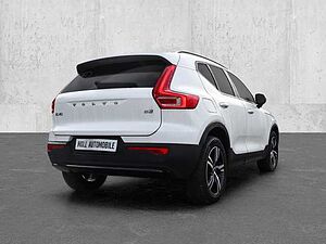 Volvo  Plus Dark 2WD B3 EU6d digitales Cockpit Memory Sitze Soundsystem HarmanKardon LE