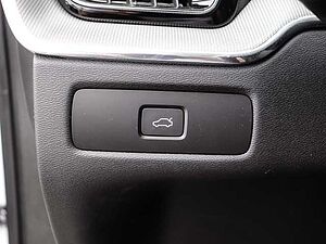 Volvo  Ultimate Dark AWD B4 Diesel EU6d Allrad HUD AD StandHZG digitales Cockpit Memory