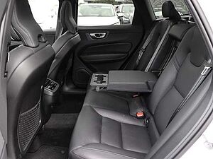 Volvo  Ultimate Dark AWD B4 Diesel EU6d Allrad HUD AD StandHZG digitales Cockpit Memory